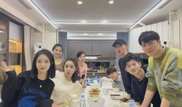 吃瓜爆料男学生女老师,男学生与女老师之间的神秘吃瓜事件